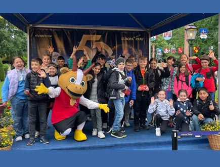 Gruppenfoto Schüler im Europapark